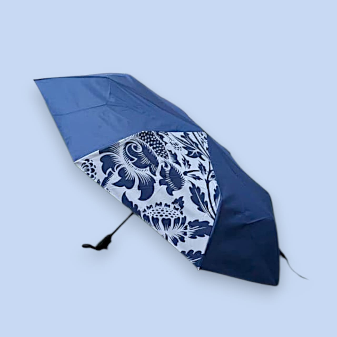 3-Fold Umbrella with Custom Panel