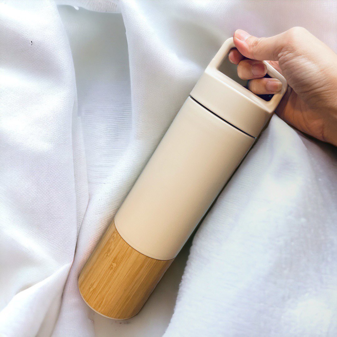 Vacuum Insulated Stainless Steel Bamboo Tumbler (550ml)