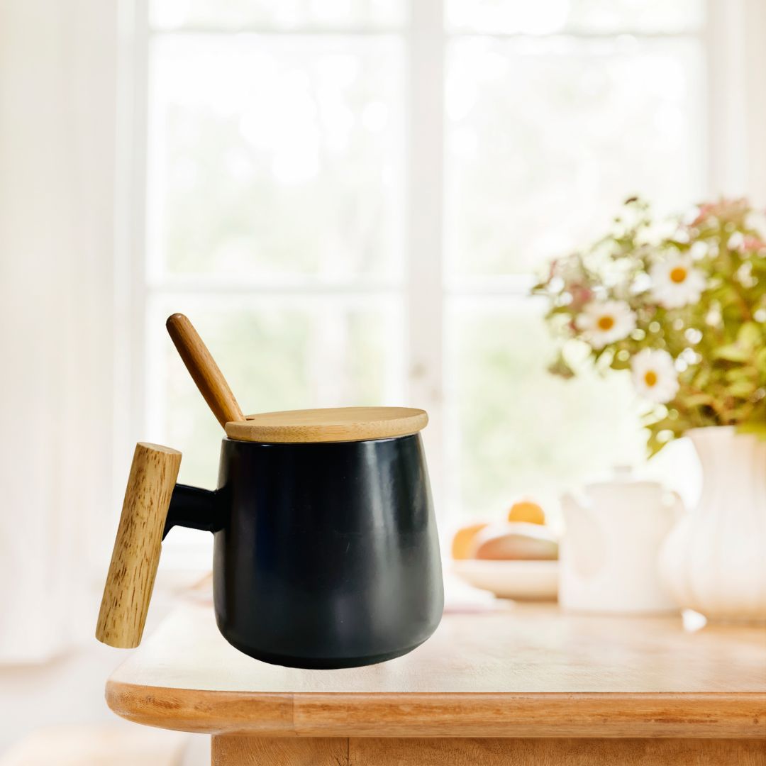 Nordic ceramic mug with wooden lid, handle and spoon