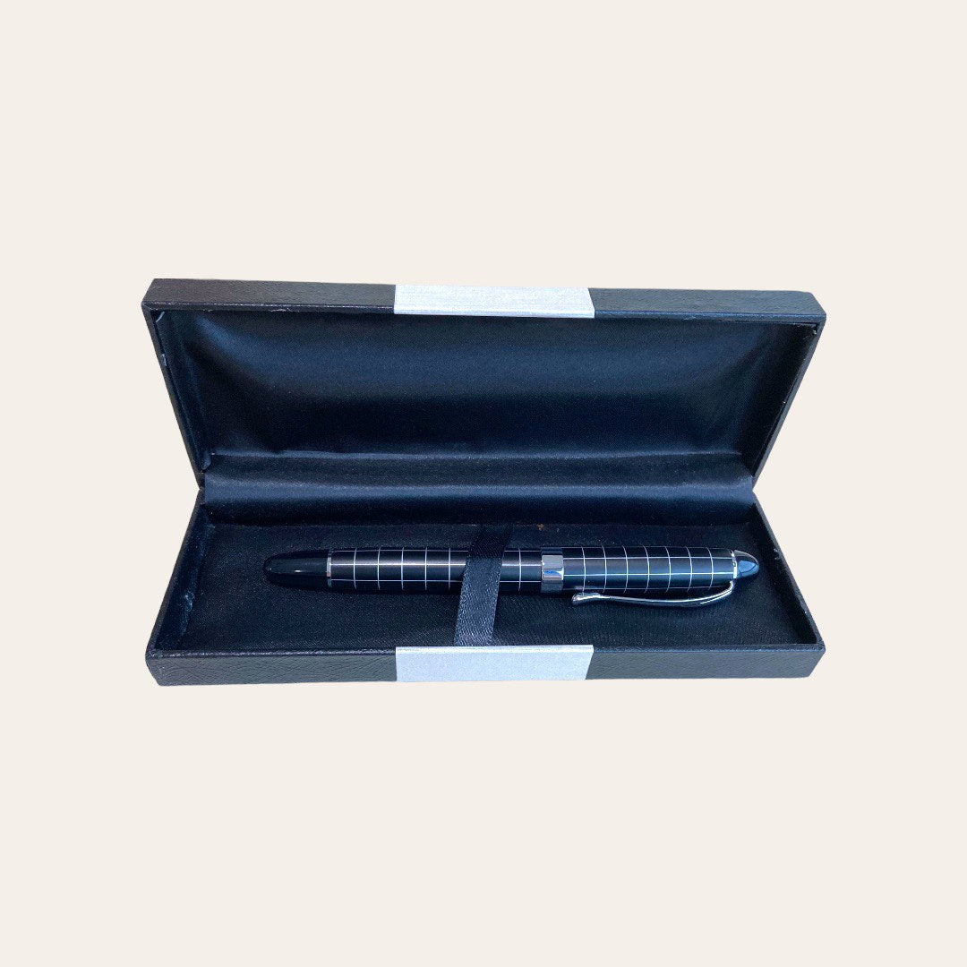 Grid Pen with Case