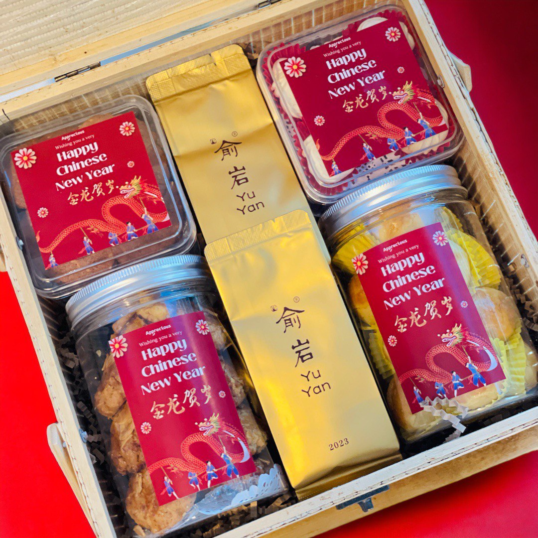 Bountiful Floral CNY Blessing Basket Gift Set