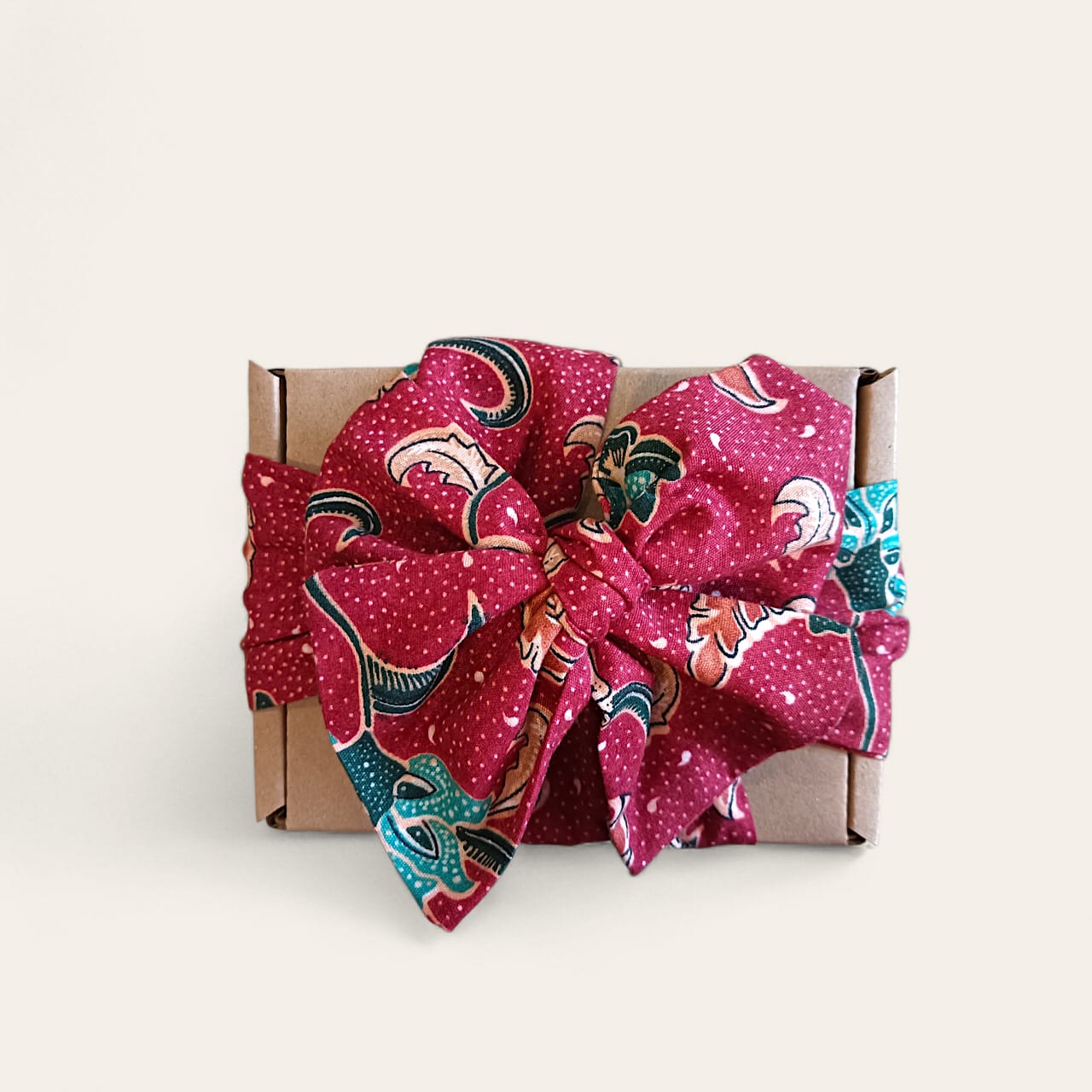 Season Greetings Sip & Sooth Set