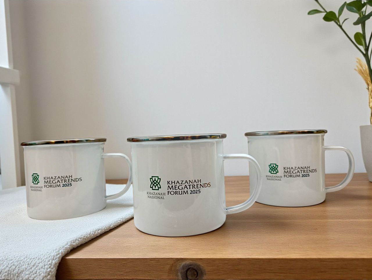 Enamel mug for Khazanah.jpg