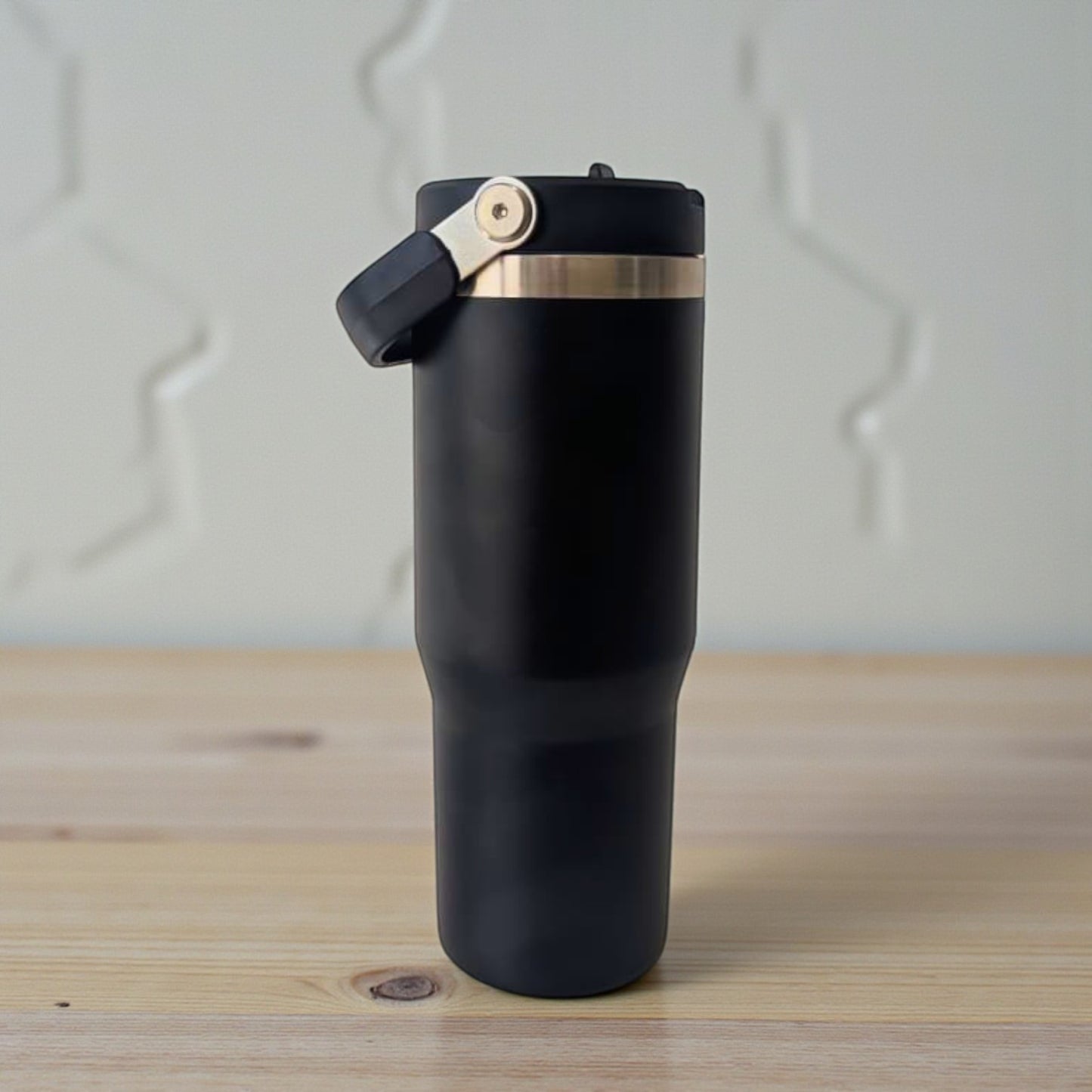 Large Thermos Stainless Steel Tumbler with Handle (700ml)