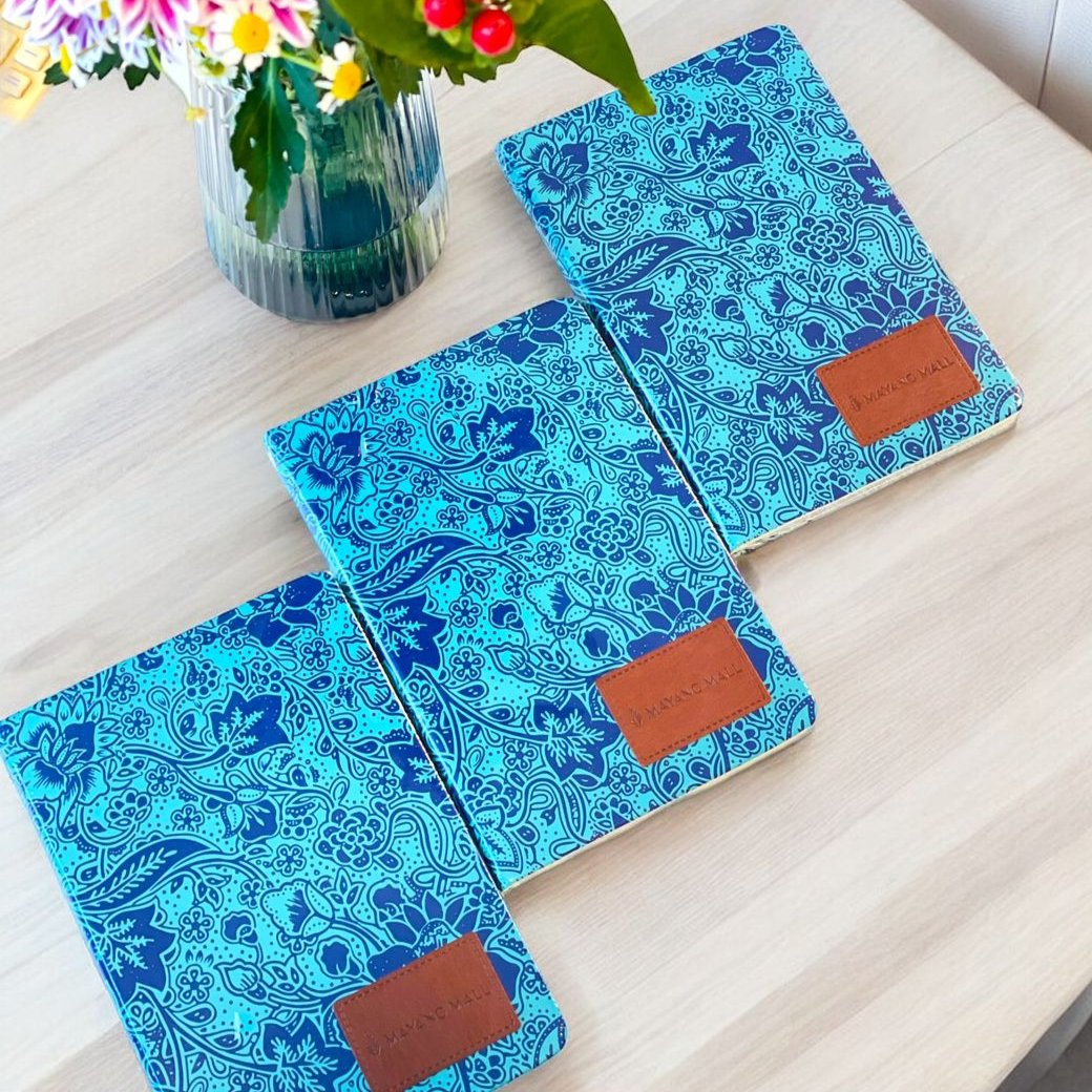 Puspa Batik Notebook