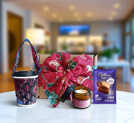 Season Greetings Sip & Sooth Set