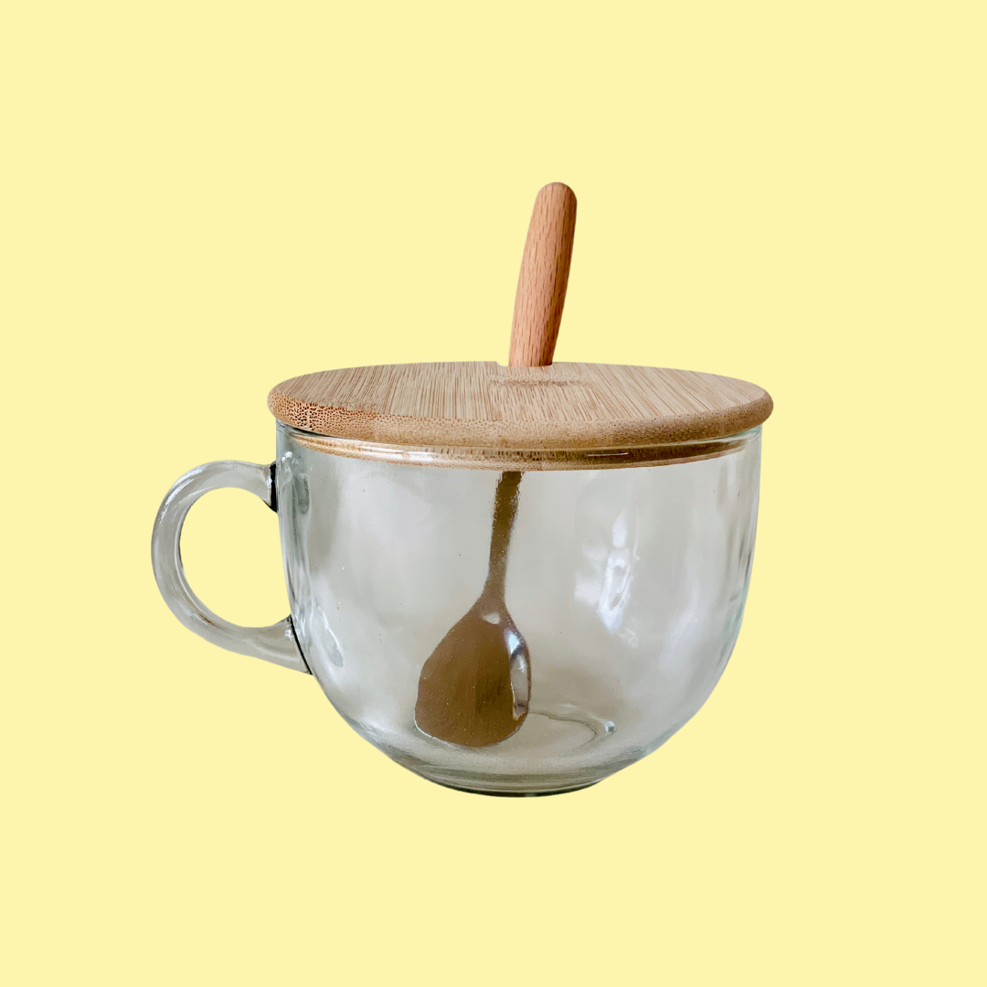 Double wall glass mug with wooden lid and spoon